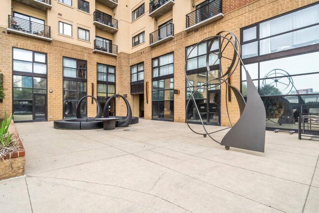 Cozy Condo @ Charlotte Nc! W/Pool- Walk To Uptown Екстериор снимка